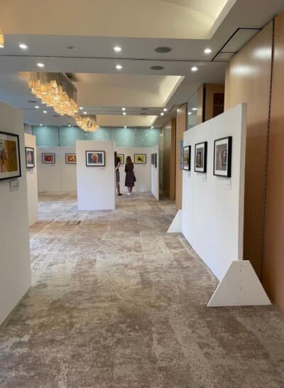 Gallery exhibition built on Exhibition Walls panels